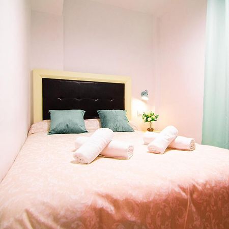 Appartamento Edomus Playa Y Sol Boutique Siviglia Esterno foto