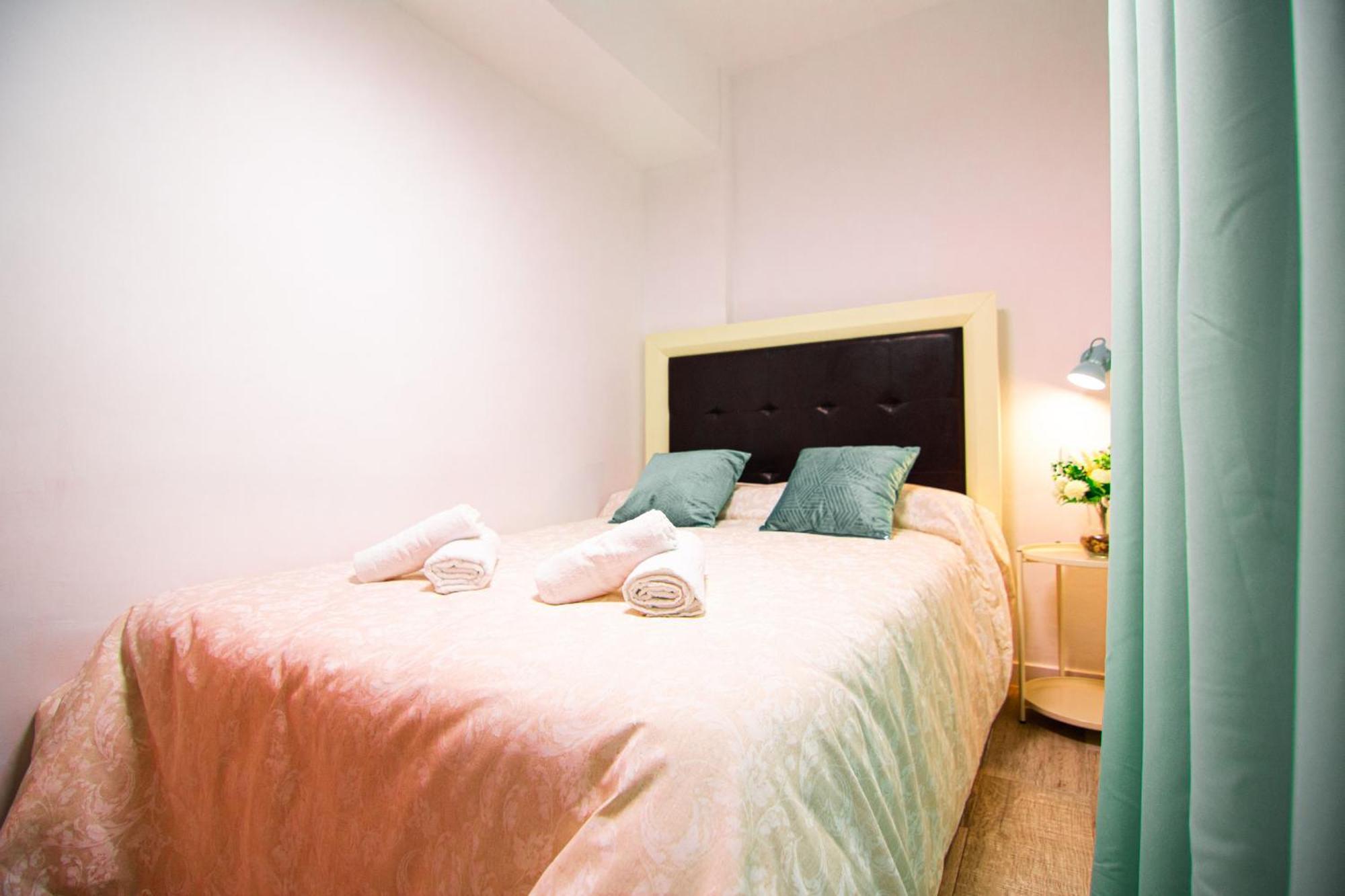 Appartamento Edomus Playa Y Sol Boutique Siviglia Esterno foto
